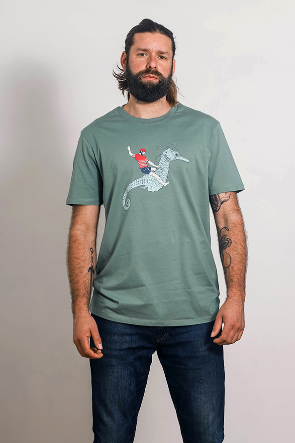 t-shirt sufer